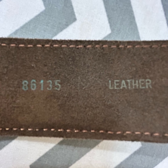 Gail LaBelle Luxury Heavy silver genuine suede leather with rainbow stitch Belt